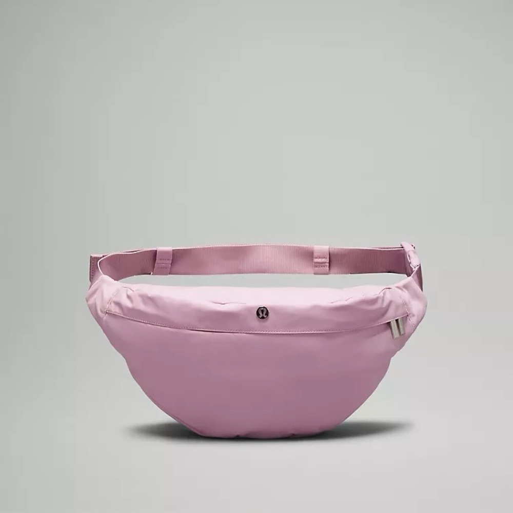 Lululemon Large Classic Belt Bag 3.5L, Pink Peony